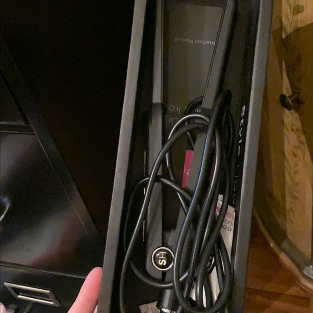 Style House Flat Iron